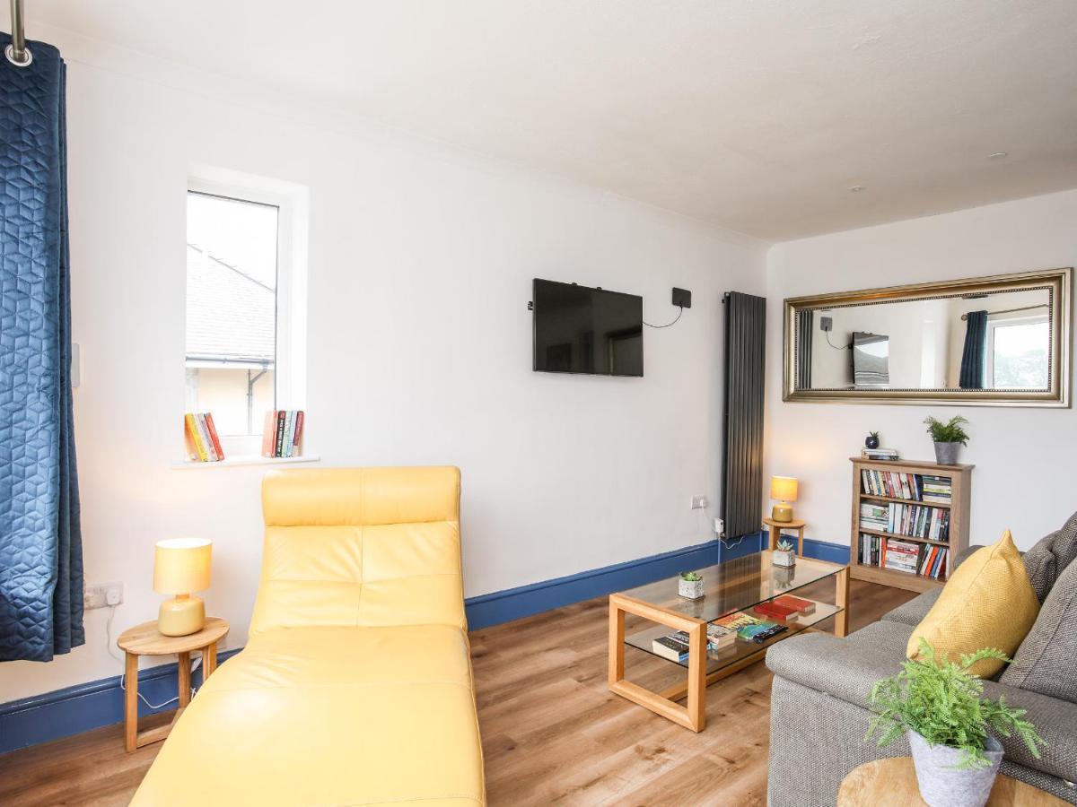 Appartamento Ty Coets Coach House Caernarfon Esterno foto
